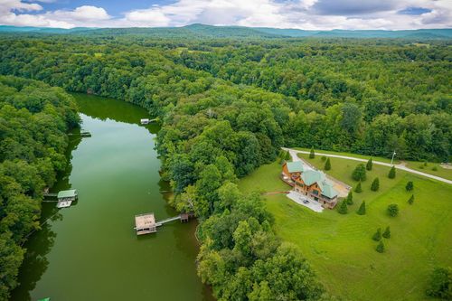 4042 Rocky Ridge Rd, Rock Island, TN, 38581 | Card Image