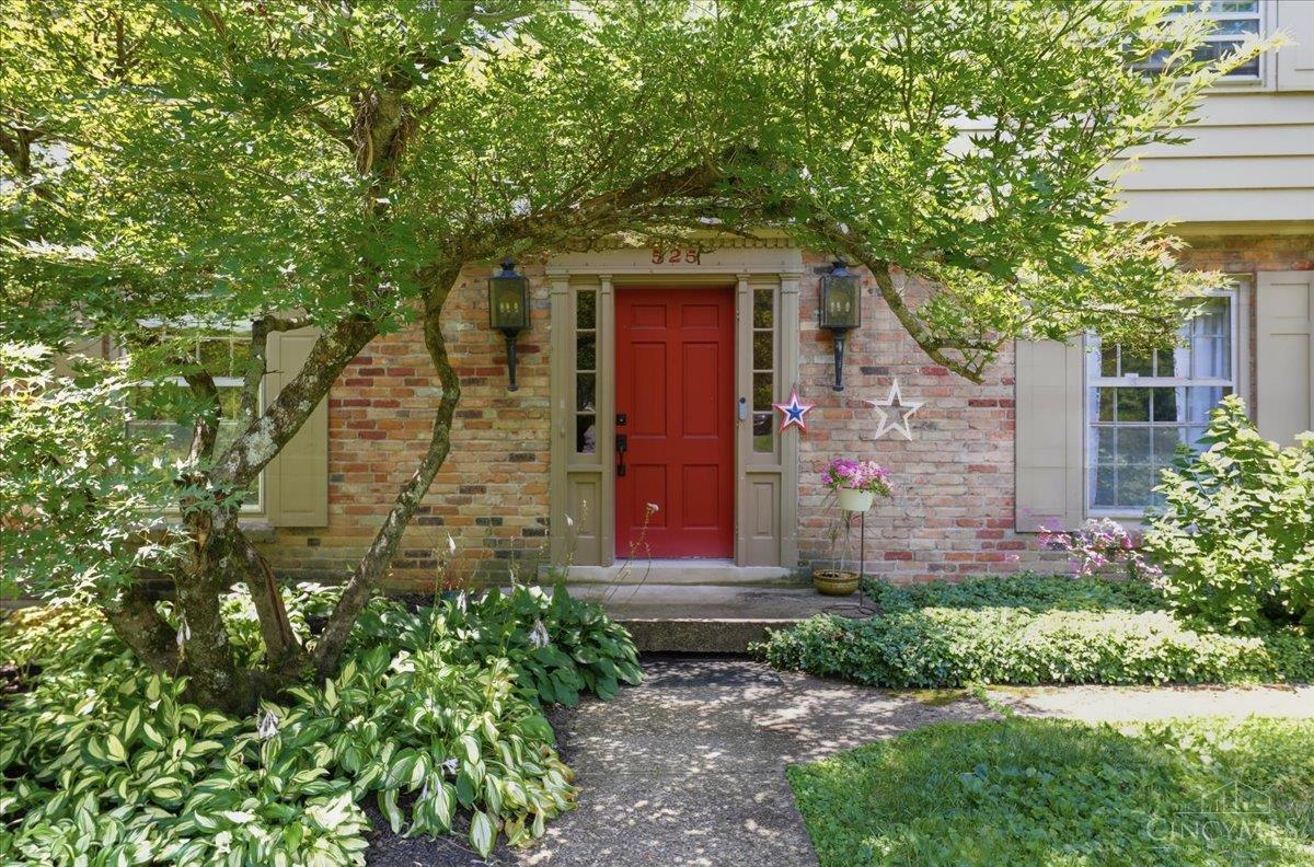 Residential in Delhi Twp 4
