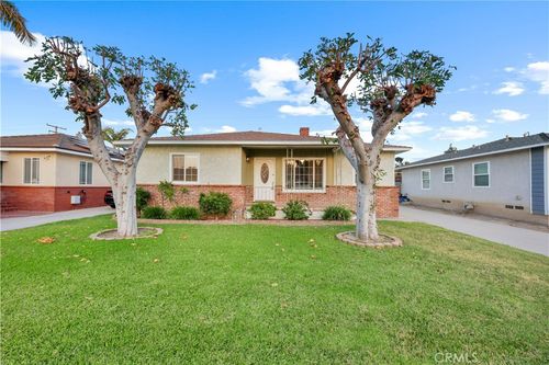 10634 Clancey Ave, Downey, CA, 90241-2809 | Card Image