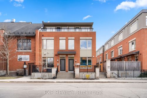 360 Ravenhill Ave E, Ottawa, ON, K2A1S5 | Card Image