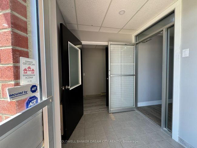 93 Main St, House other with 5 bedrooms, 5 bathrooms and 6 parking in Highgate ON | Image 4