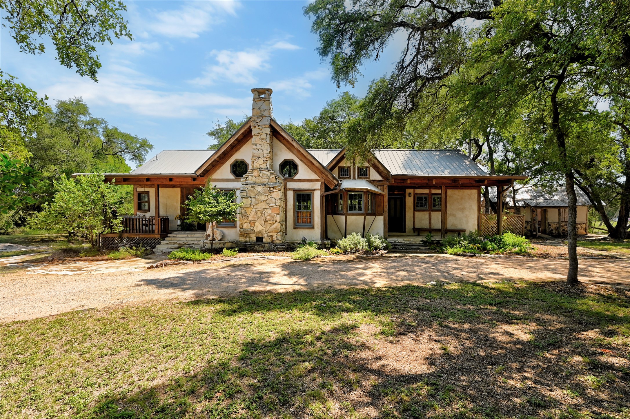 Field Rd, Fischer, TX 78623