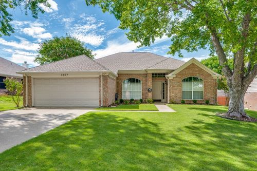 3607 Canyon View Ct, Mckinney, TX, 75071-3248 | Card Image