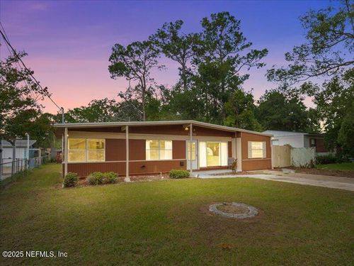 10250 Briarcliff Rd E, Jacksonville, FL, 32218-5402 | Card Image
