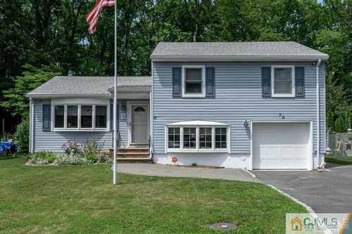 70 Pembrook Drive, Kenilworth, NJ, 07033 | Card Image