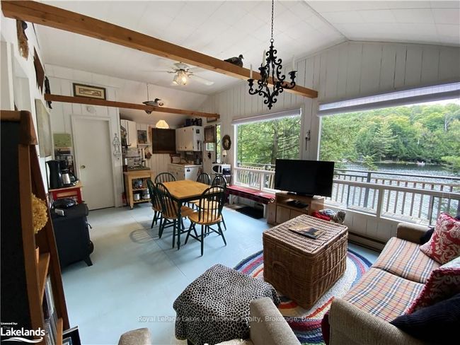 11001 Crane Lake Dr, House other with 3 bedrooms, 1 bathrooms and 2 parking in Dorset ON | Image 9