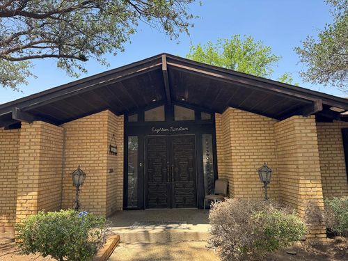 1819 W Jefferson St, Pecos, TX, 79772-4709 | Card Image