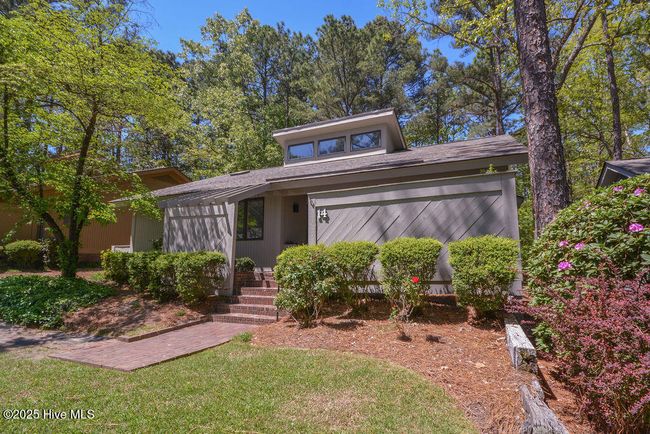 14 Village By The Lk, Townhouse with 3 bedrooms, 2 bathrooms and null parking in Southern Pines NC | Image 4