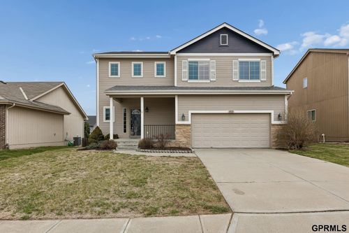 4510 Waterford Ave, Bellevue, NE, 68133-4831 | Card Image