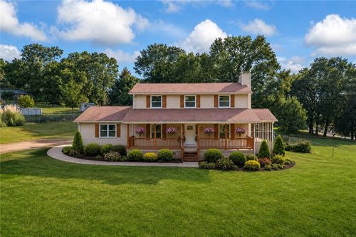 323 Lake Forest Cir, Anderson, SC, 29625-5630 | Card Image