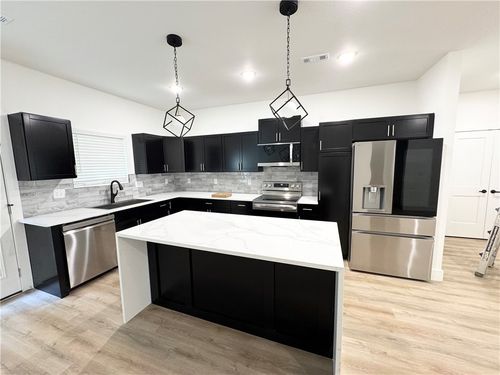 30 Rockhill Ln, Bella Vista, AR, 72715-4802 | Card Image