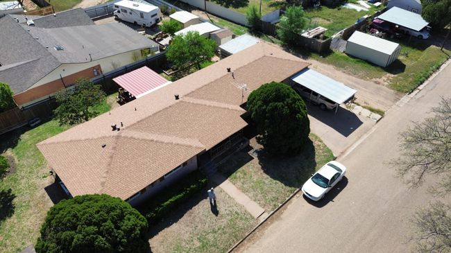 1512 Avenue K, House other with 3 bedrooms, 2 bathrooms and null parking in Abernathy TX | Image 45