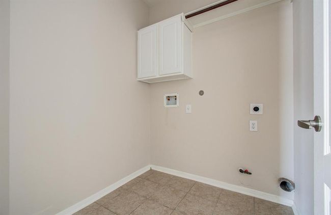 3410 Walden Creek Ln, House other with 3 bedrooms, 3 bathrooms and 2 parking in Pearland TX | Image 23