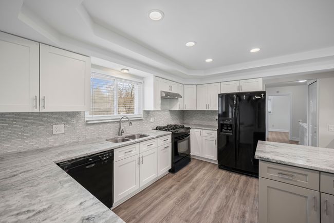 31430 Lahser Rd, House other with 3 bedrooms, 3 bathrooms and null parking in Beverly Hills MI | Image 14