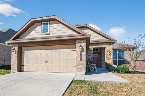 917 Farm Path, Brenham, TX, 77833-2091 | Card Image