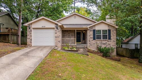 1819 Mesquite Circle, Little Rock, AR, 72211 | Card Image