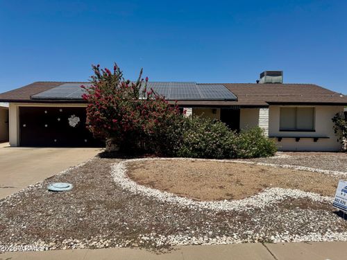 11802 N Hacienda Dr, Sun City, AZ, 85351-3842 | Card Image