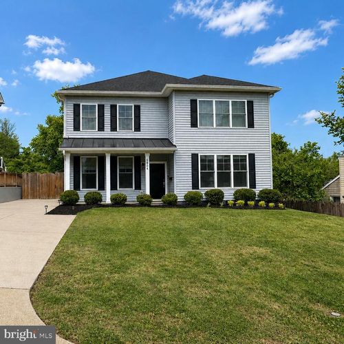 6804 Farragut Ave, FALLS CHURCH, VA, 22042-1939 | Card Image