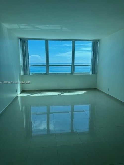 apt-1602-5445 Collins Ave, Miami Beach, FL, 33140-2557 | Card Image