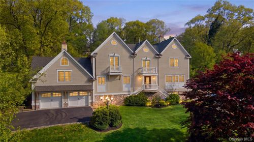 33 Greenbriar Dr, Chappaqua, NY, 10514-3019 | Card Image