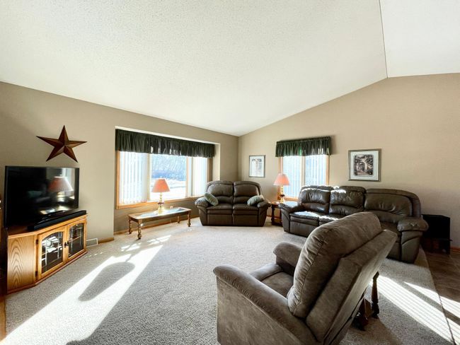 Convenient and Comfortable Living Room | Image 8