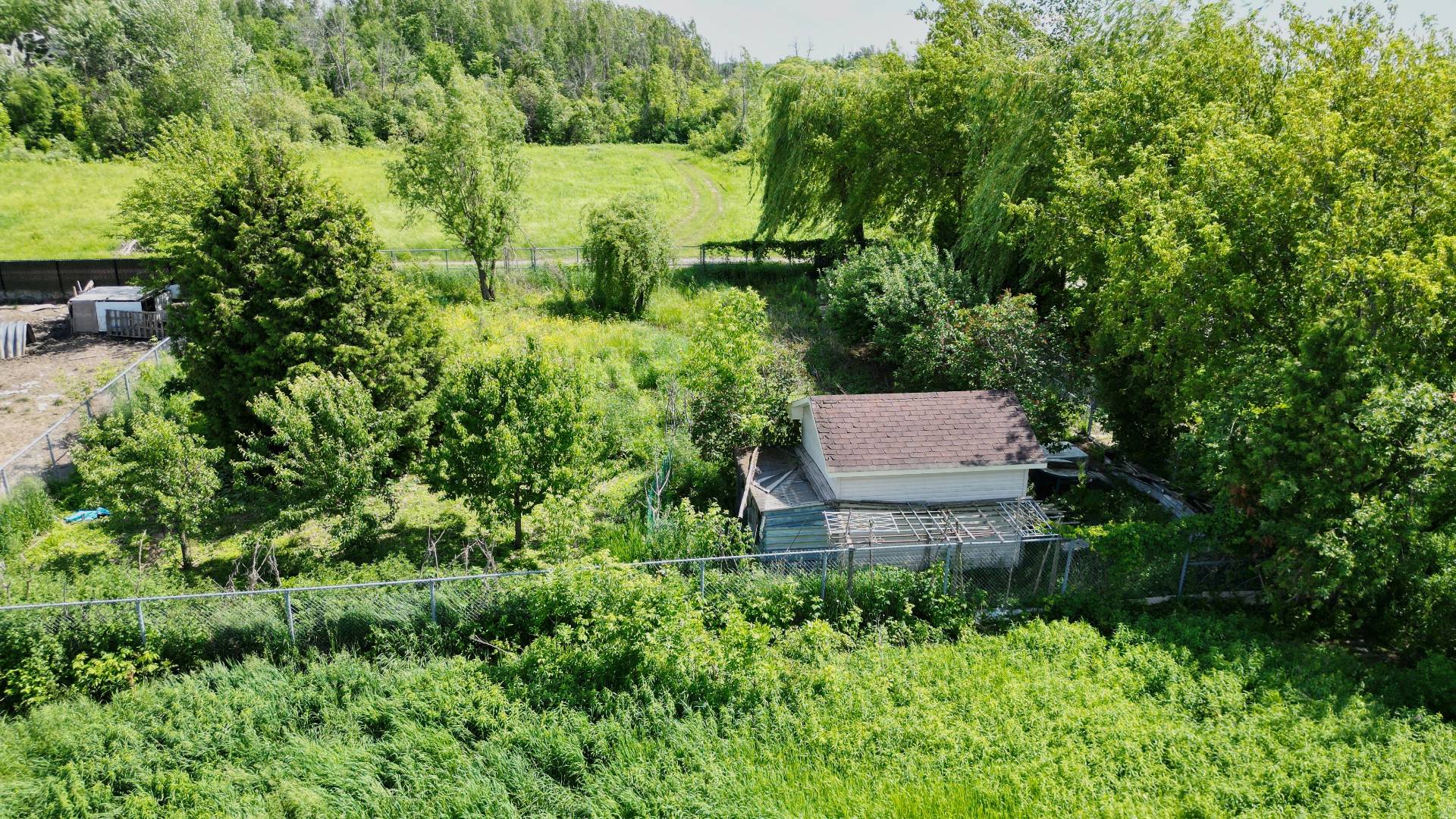 Land in Laval (Auteuil) 5