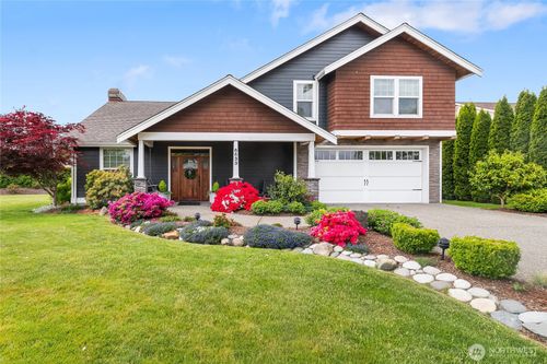 8633 Ashbury Ct, Blaine, WA, 98230-9756 | Card Image
