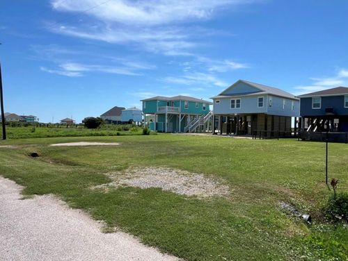 164 Verdia Dr, Crystal Beach, TX, 77650 | Card Image