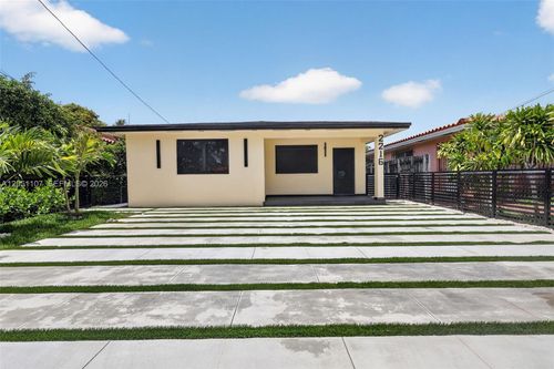 2216 Sw 62nd Avenue, Miami, FL, 33155 | Card Image