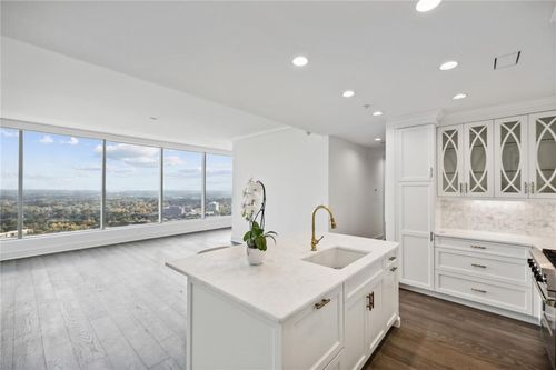 3106-3630 Peachtree Rd Ne, Atlanta, GA, 30326 | Card Image