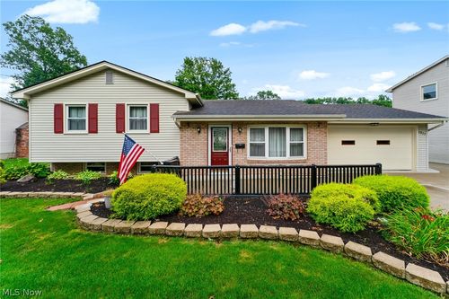1827 Brockton Drive, Austintown, OH, 44511 | Card Image