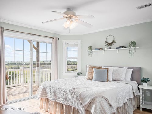 108 Calinda Cay Ct, N Topsail Beach, NC, 28460-8575 | Card Image