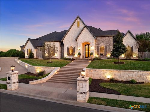 9010 Canyon Trl, Mc Gregor, TX, 76657-4200 | Card Image