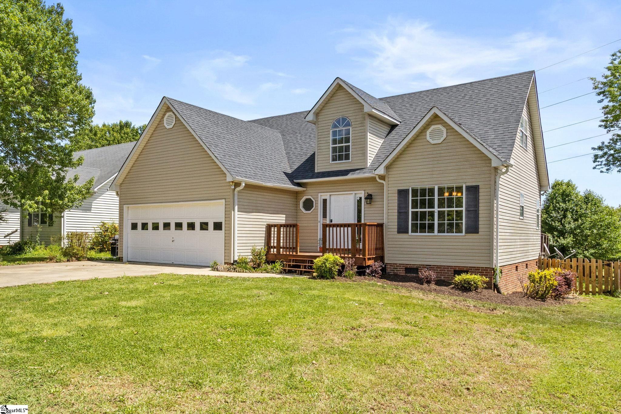 Kelly Ln, Easley, SC 29642