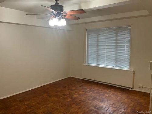 apt-mh-1594 Metropolitan Ave, Bronx, NY, 10462-6827 | Card Image