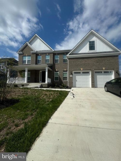 6922 Fountain Park Dr, GLENN DALE, MD, 20769-9484 | Card Image