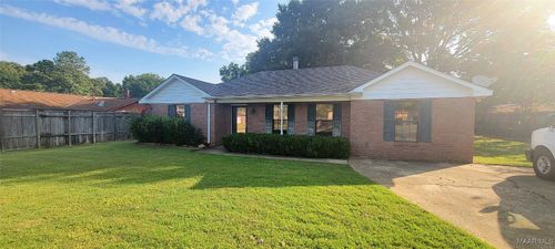 135 Daffodil Dr, Millbrook, AL, 36054-5023 | Card Image