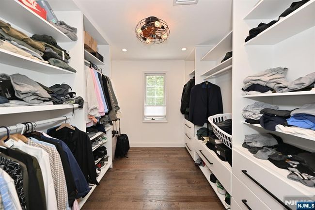 254 University Way, House other with 5 bedrooms, 5 bathrooms and null parking in Paramus NJ | Image 31