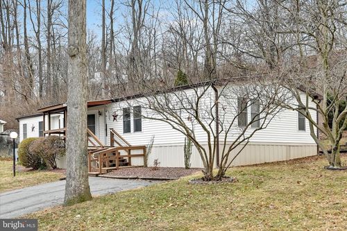 139 Sun Valley Rd, Elizabethtown, PA, 17022-1221 | Card Image