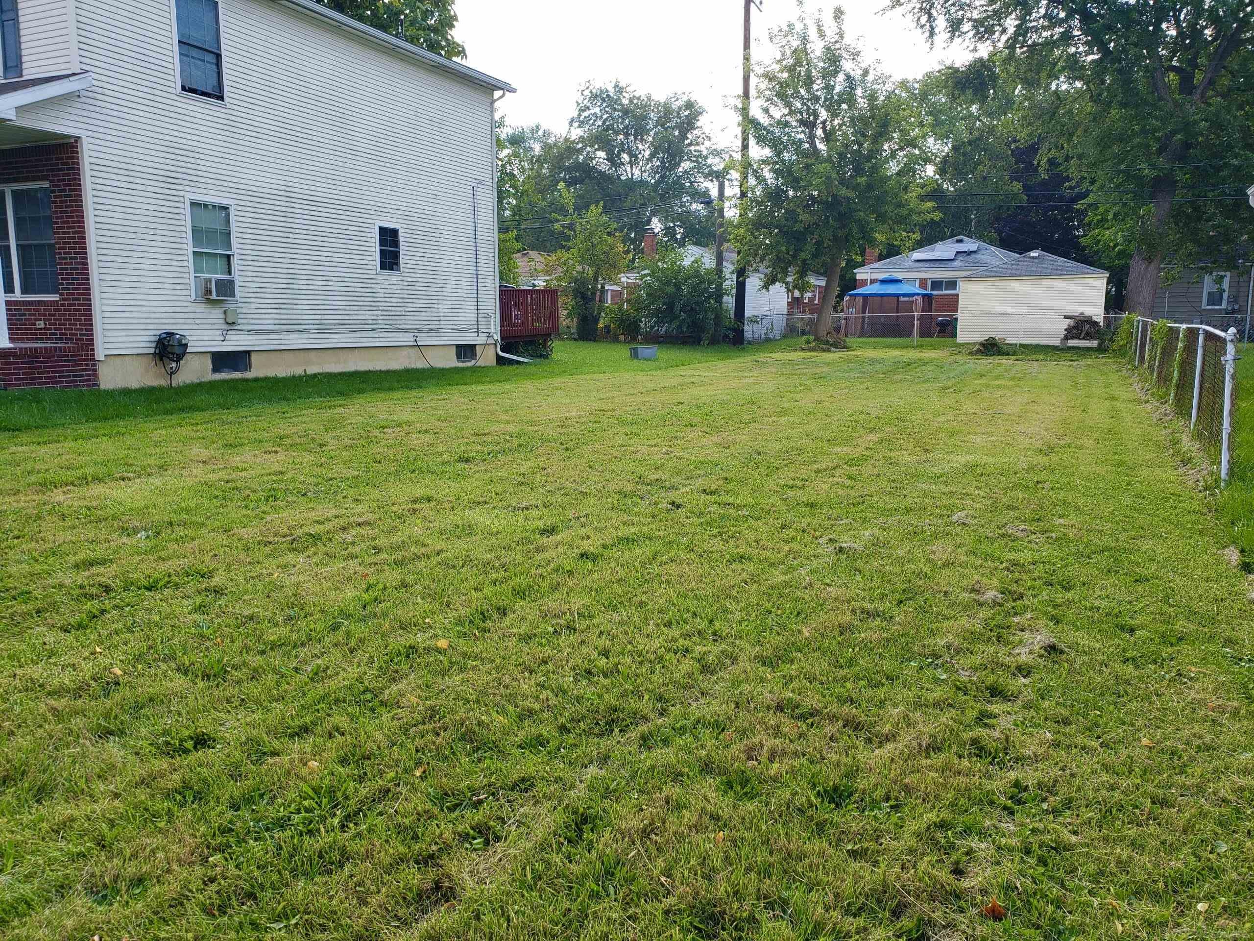 Land in Eastpointe 2