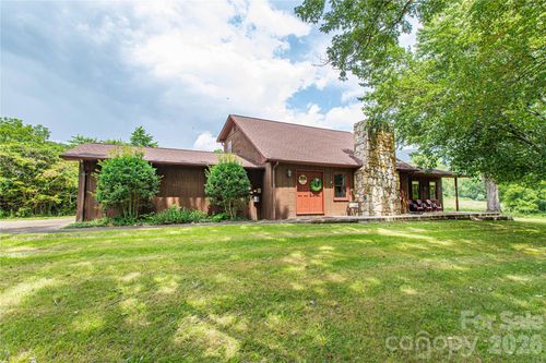 132 Hurd Rd, Canton, NC, 28716-7860 | Card Image