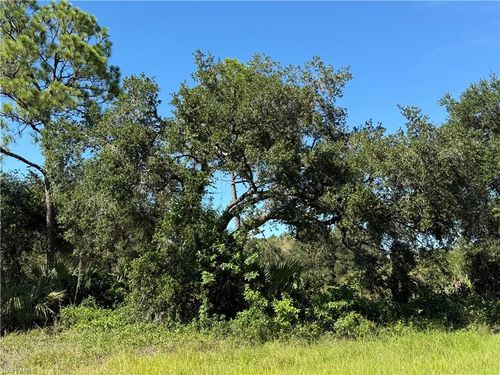 681 Avenida Del Sur, CLEWISTON, FL, 33440-8372 | Card Image