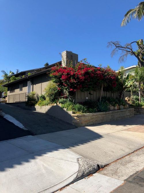 1-521 E Arrellaga St, Santa Barbara, CA, 93103-2250 | Card Image