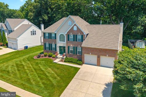 51 Creekwood Dr, BORDENTOWN, NJ, 08505-4802 | Card Image