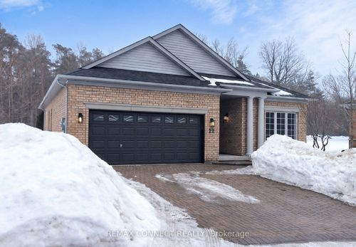 22 Gene'S Landing, Stouffville, ON, L4A1N6 | Card Image