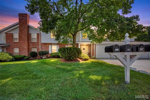 35-980 Windstream Dr, Saint Peters, MO, 63376-4076 | Card Image