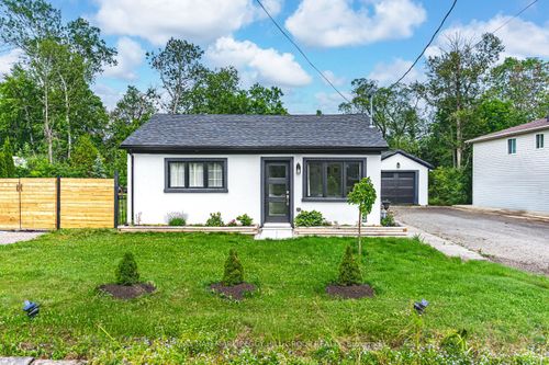 1011 Gilmore Ave, Lefroy, ON, L0L1W0 | Card Image