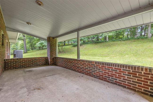1082 N Boundary Rd, House other with 3 bedrooms, 1 bathrooms and 3 parking in Cranberry Twp PA | Image 14