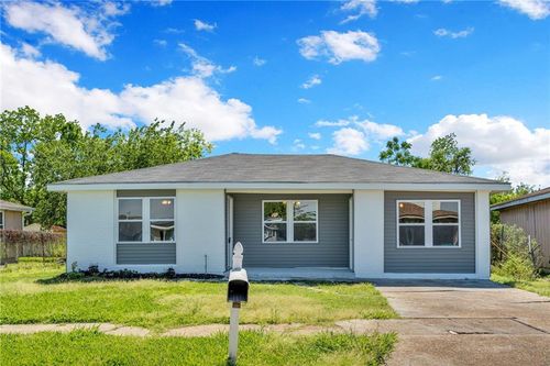 6617 Rue Louis Phillipe, Marrero, LA, 70072-4628 | Card Image