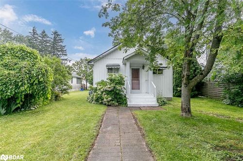 1283 Maple Rd, Belle Ewart, ON, L0L1W0 | Card Image